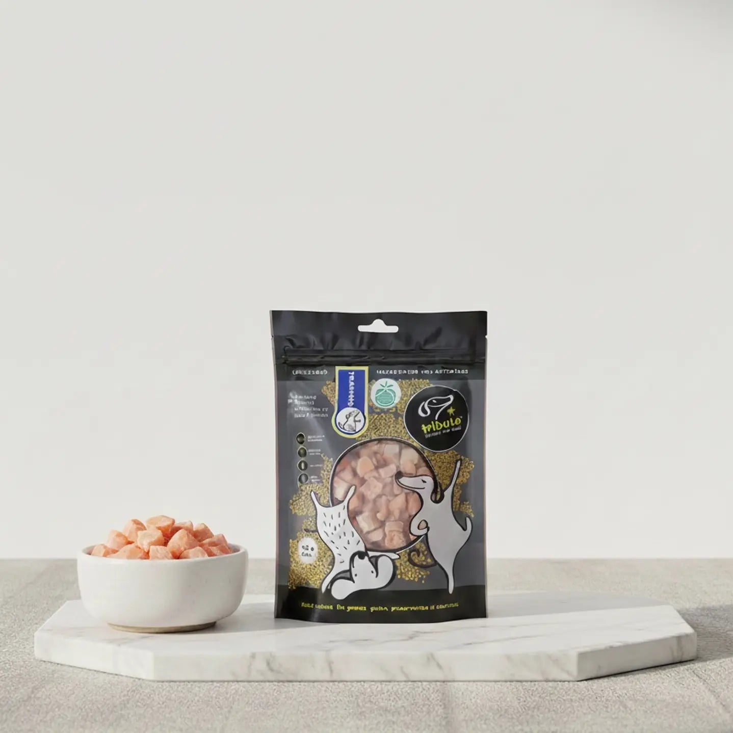 Snack Premium Tributo Training de Salmón 100gr